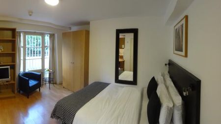 Flat 05 Cartwright Gardens, Bloomsbury WC1H 9EH - Photo 2