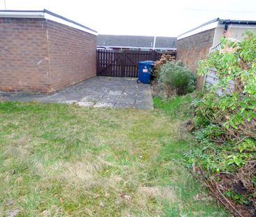 2 bed bungalow to rent in Exeter Way, Jarrow, NE32 - Photo 1