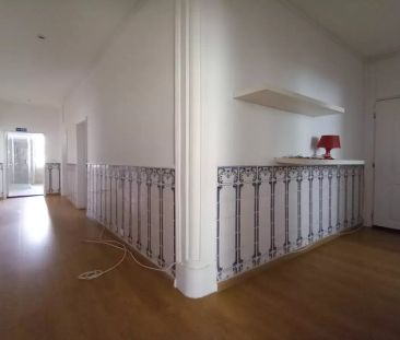 3-bedroom apartment for rent in Lisbon, bills partially included - Photo 1