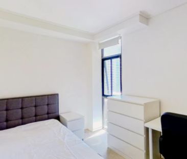 2 Bed 1 Bath - Master Room - Photo 4