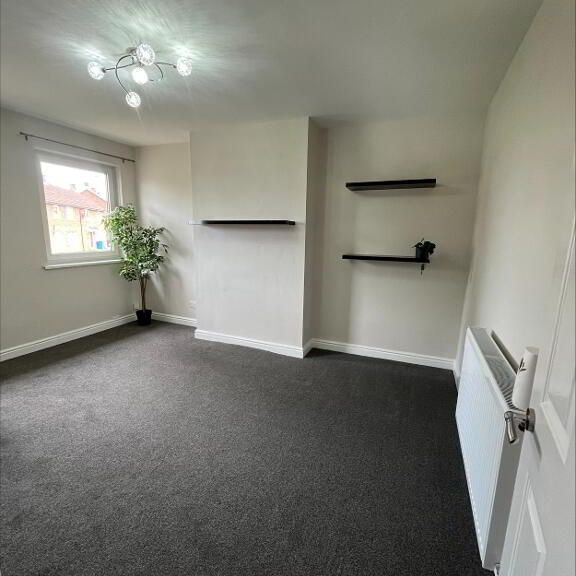 9 Firmount Crescent, Holywood, BT18 9QN - Photo 1