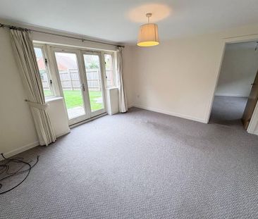 3 bedroom semi-detached house to rent - Photo 2