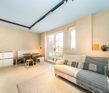 St. Johns Wood Road, NW8, London - Photo 2