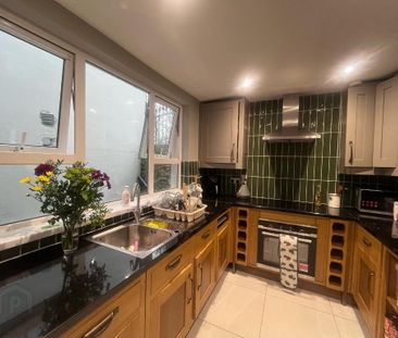 STUDENT ACCOMMODATION, 19 Stewarts Terrace, Derry/Londonderry, BT48... - Photo 4