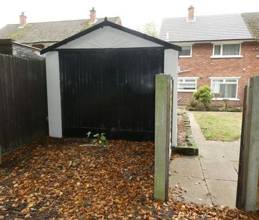 Semi-detached house to rent on - Photo 6