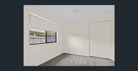 Charming Three Bedroom Home - Photo 5