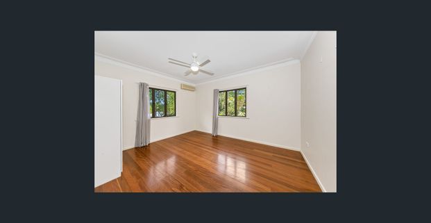 Comfortable 3 Bedroom Home in Great Location - Photo 1