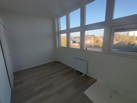 Te huur: Appartement Juliana van Stolbergstraat in Heerlen - Photo 2