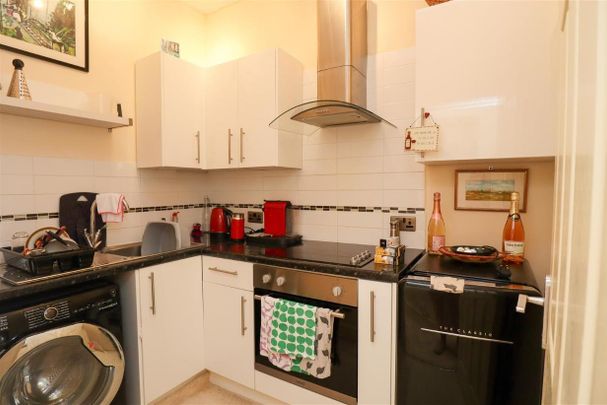 Warrior Square St Leonards-On-Sea TN37 6BX - Photo 1