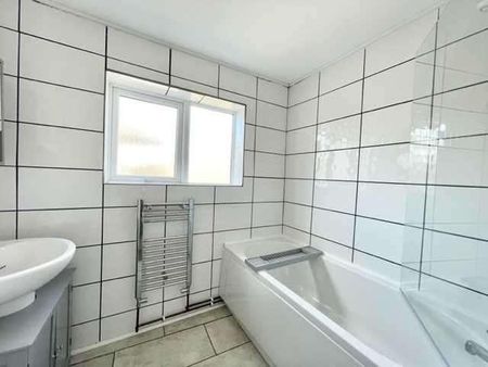 Water Lane, South Normanton, DE55 - Photo 2