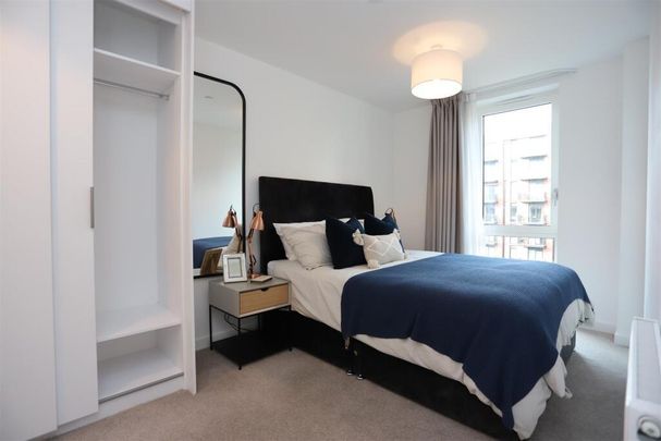3 bedroom flat to rent - Photo 1