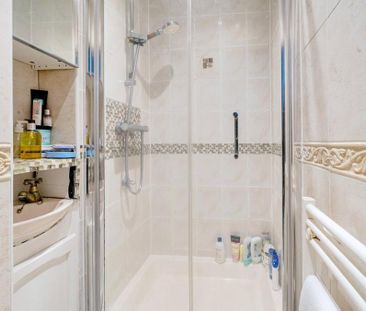 4 bedroom detached house to rent - Photo 1