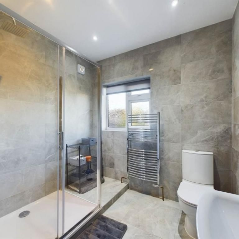 1 bedroom house of multiple occupation to rent - Photo 1