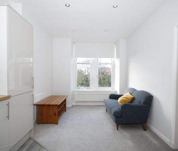 Maule Drive, Flat 1/2, Glasgow, Partick, G11 7XH - Photo 3