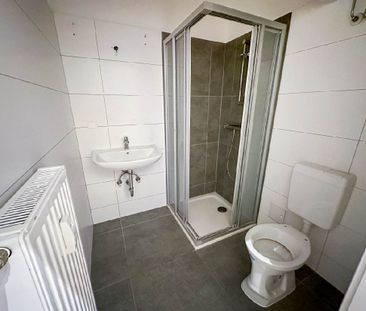 Mietwohnung in Bad Gleichenberg: Lichtdurchfluteter Altbau-Charme…! - Photo 5