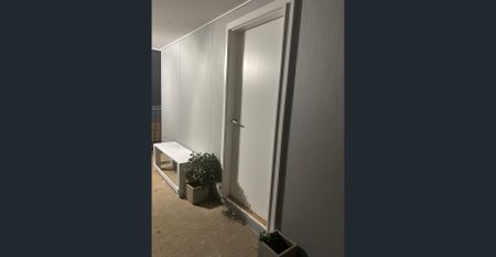 Newly renovated Studio - Photo 2