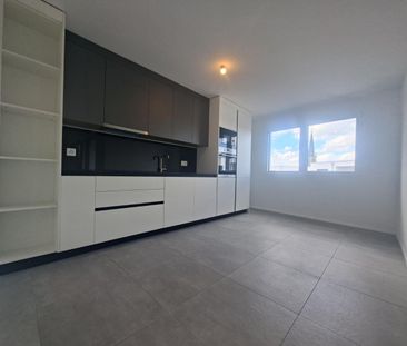 2.5 Zimmer, 63 m², 1. Stock - Foto 2
