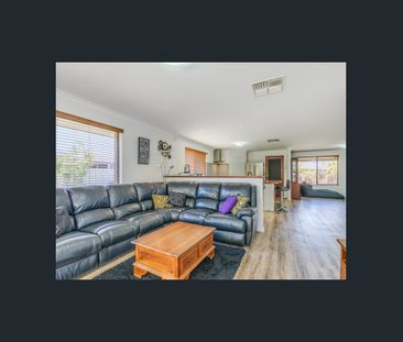 PRIVATELY FAMILY HOME! COMING SOON, AVAILABLE FROM 7TH MAY 2026 - Photo 1