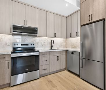 For Lease - 393 Perth Avenue Unit# 202, Toronto, Ontario - Photo 1