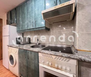 Planta baja de alquiler en De Agustín de Foxá, Castilla - Photo 6