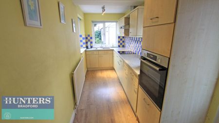 3 bedroom House To Let - Photo 5