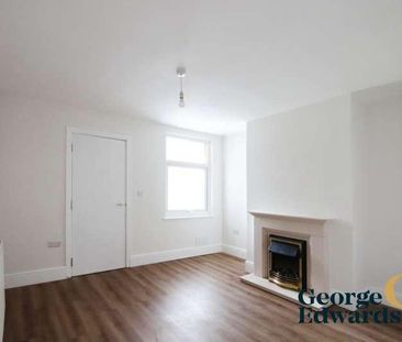 Moira Road Donisthorpe, DE12 - Photo 1