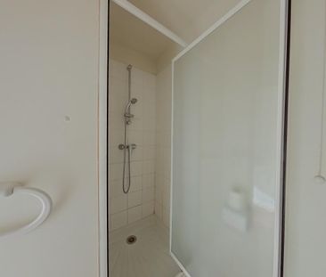 Location Appartement 1 pièce 12m² POITIERS 86000 - Photo 2