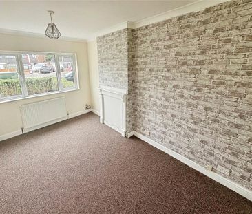 3 bedroom semi-detached house to rent - Photo 4