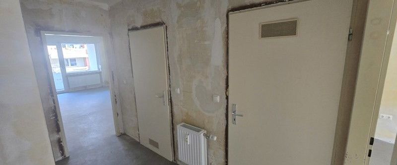 Ab sofort!!! Zum selber renovieren: günstige 2-Zi.-Wohnung (WBS) - Photo 1
