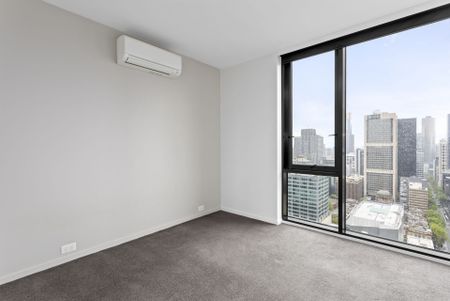 Stylish 2 Bedroom, 2 Bathroom Apartment in the Heart of Melbourne CBD - Photo 2
