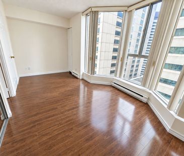 For Lease - 55 Centre Avenue Unit# 1805, Toronto, Ontario - Photo 6