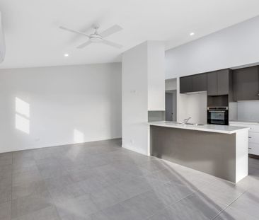 Gorgeous Modern Family Home in Griffin! - Photo 1