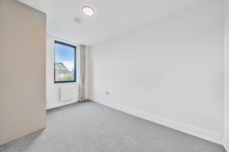 Oldridge Road, London, SW12 - Photo 5