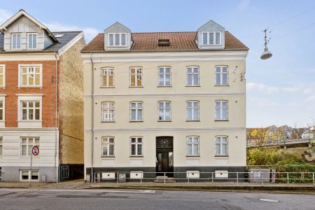 Indbydende lejlighed med central beliggenhed i Aalborg - Photo 4