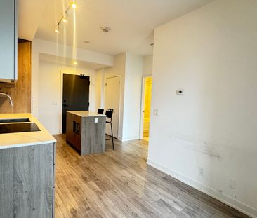 For Lease - 15 Holmes Avenue Unit# 2005, Toronto, Ontario - Photo 5