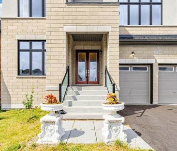 For Lease - 4 Fair Winds Lane, East Gwillimbury, Ontario - Photo 3