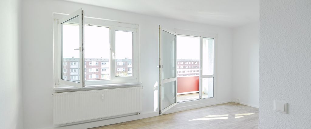 3-Raum-Wohnung mit Balkon! *komplett saniert* - Foto 1