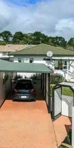 Family house in Unsworth Heights. - Photo 3