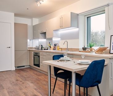Flat 403 - Photo 3