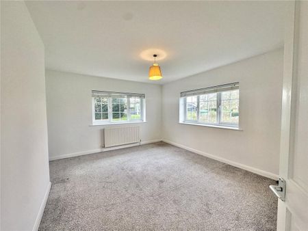 3 bedroom detached house to rent - Photo 4