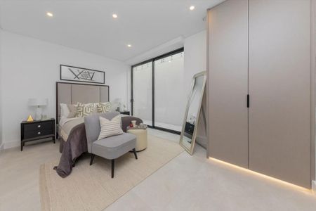 5 bedroom semi-detached house to rent - Photo 5