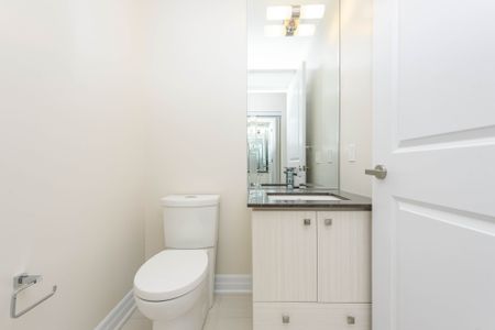 For Lease - 9085 Jane Street Unit# 520, Vaughan, Ontario - Photo 2