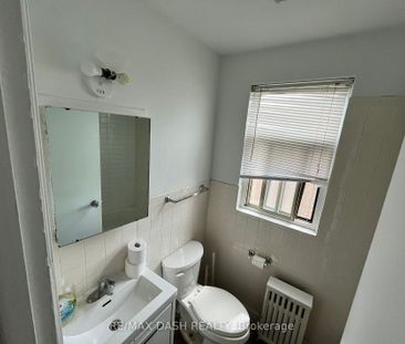For Lease - 52 Neptune Drive Unit# 8, Toronto, Ontario - Photo 1