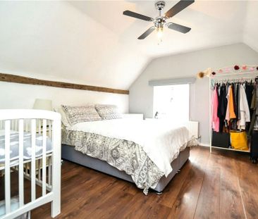 High Street, Redbourn, St. Albans, AL3 7LN - Photo 4