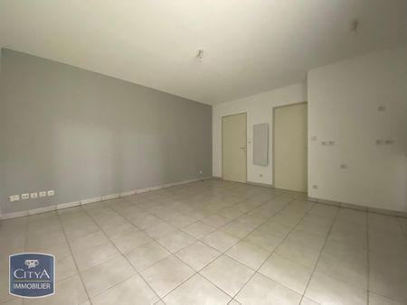 Location Appartement 2 pièces 37m² MONTFAVET 84140 - Photo 3