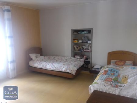 Location Appartement 4 pièces 210m² LE MANS 72000 - Photo 4