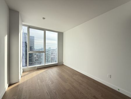 Superbe 3 ½ neuf, 1 chambre, semi-meublé, avec stationnement et rangement inclus. - Photo 3