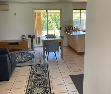 Upper Coomera - Photo 5