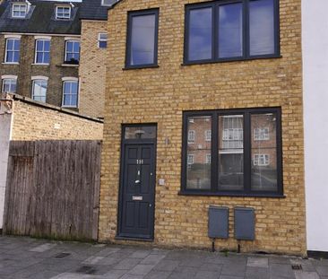 New Park Road, London SW2 - Photo 1