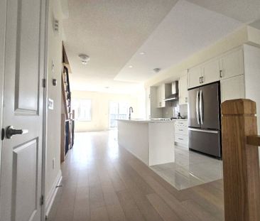 For Lease - 20 Clipper Crescent, Whitchurch-Stouffville, Ontario - Photo 5